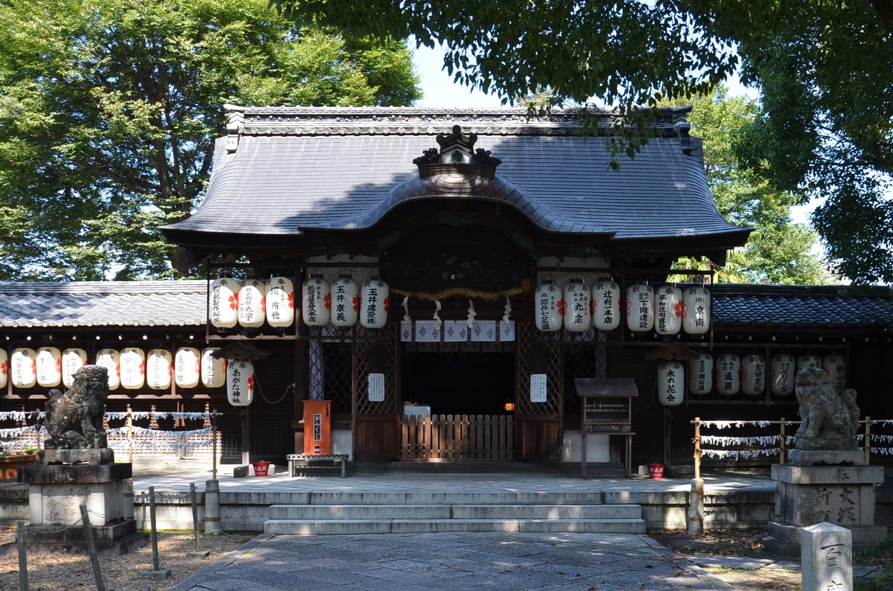 縣神社の写真