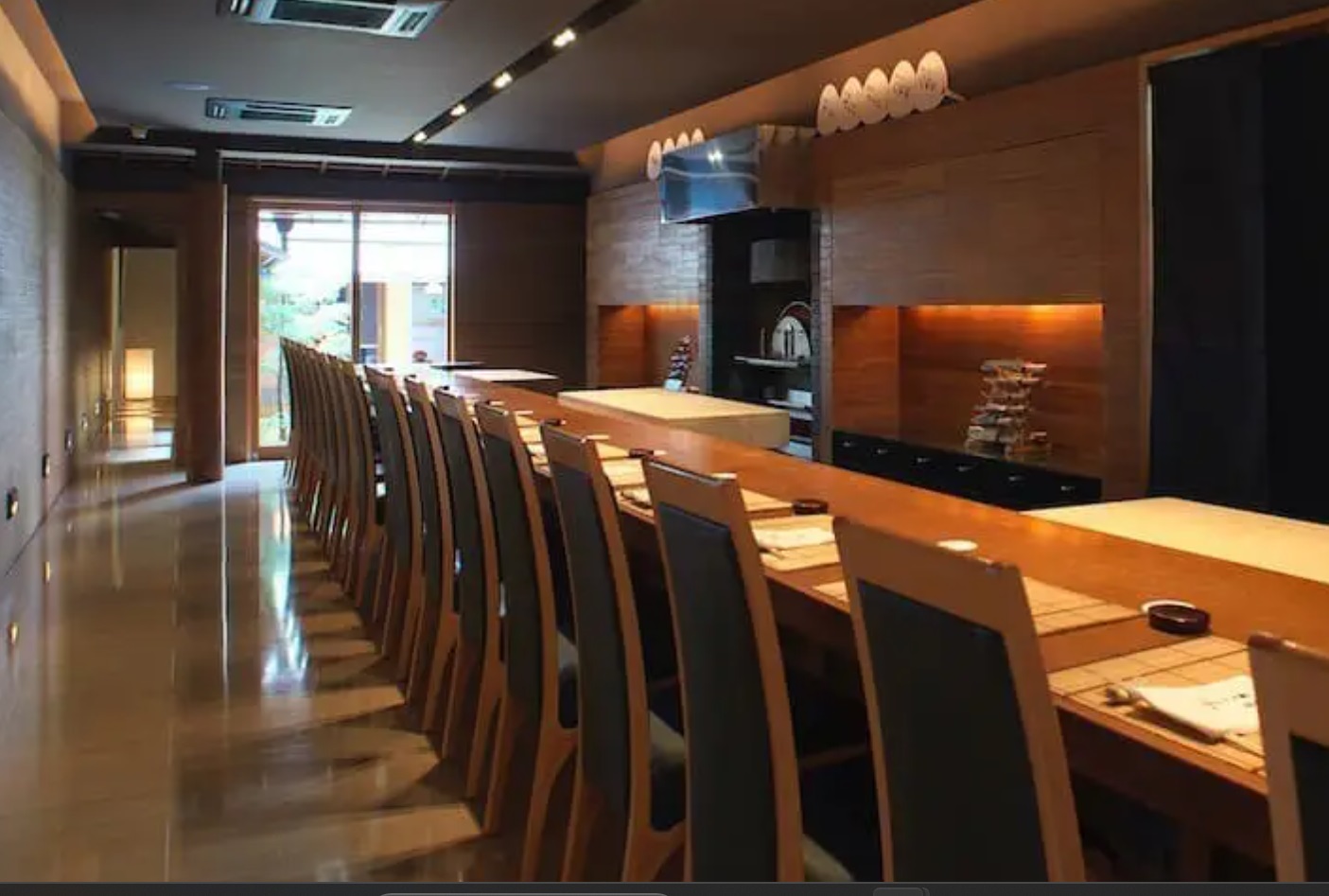 祇園 さゝ木のカウンター席