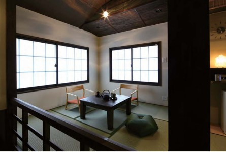 京都駅前町家・嘉右衛門の室内