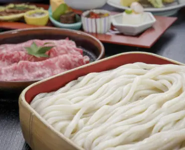 うどんちりの画像