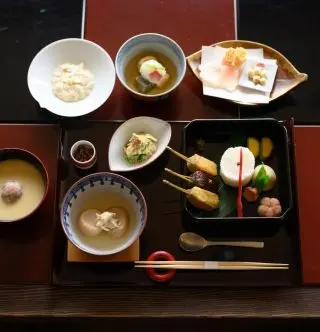 半兵衛麩のむし養いランチ
